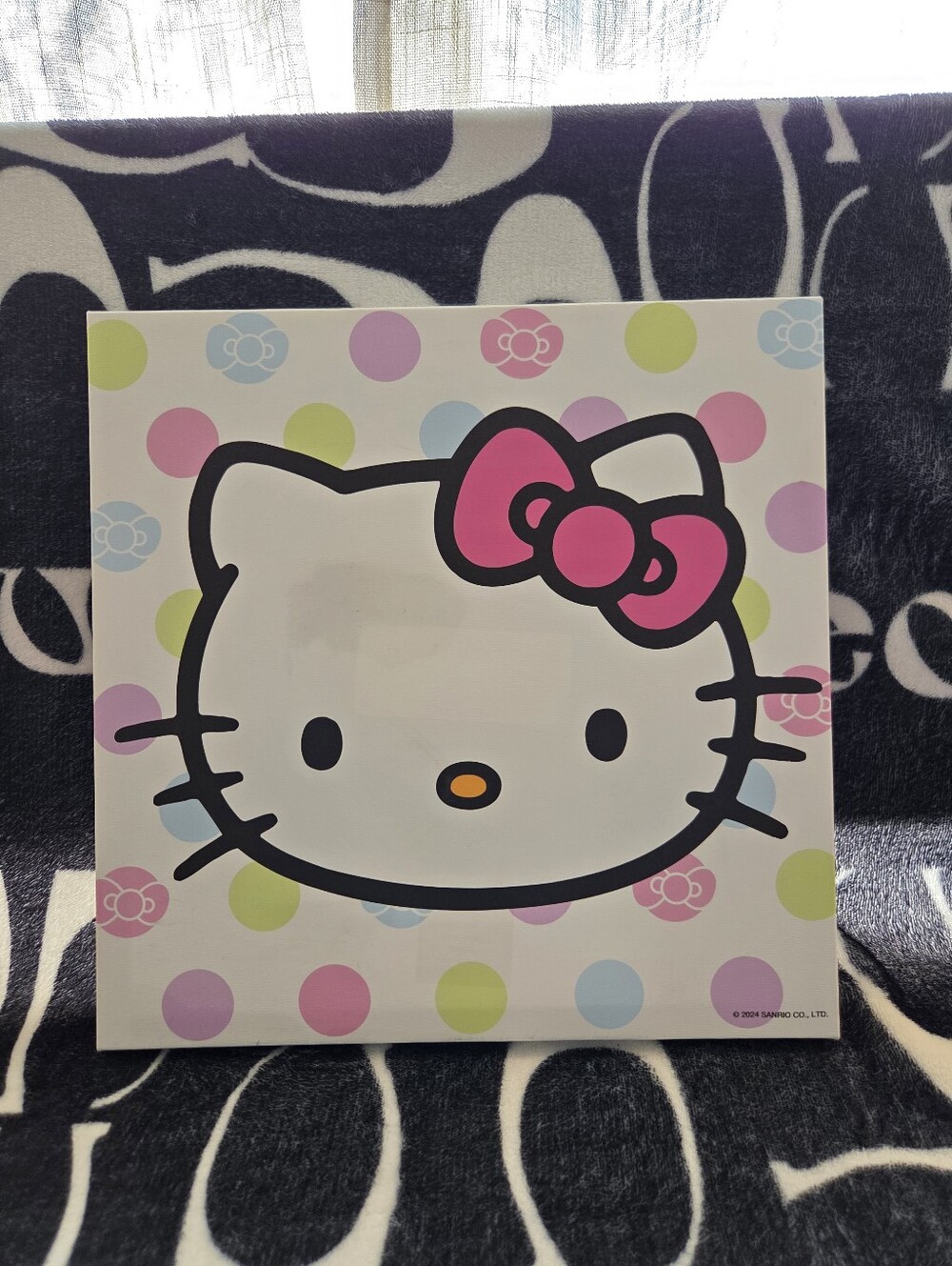 Hello Kitty "Multi Dots" Gel Coat Wood Wall Art Decor, Silver Buffalo LLC, EUC